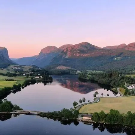Pulpit Rock Vaulali Hostel Tau