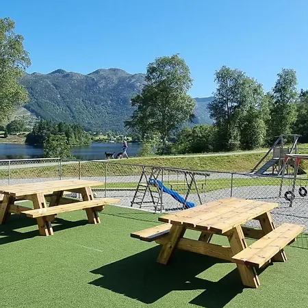 Pulpit Rock Vaulali *