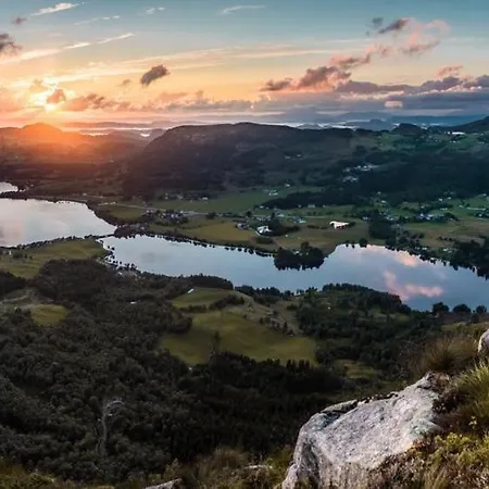Pulpit Rock Vaulali Hostel